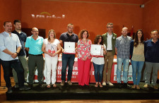 El Ayuntamiento de Ponferrada premia a Corullón y Rimor por su promoción, cultivo y comercialización de la cereza del Bierzo