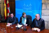 Concejal de Nuevas Tecnologías Teresa Magaz, acompañada del gerente de la Asociación Leonesa de Empresas de las Tecnologías de la Información y las Comunicaciones (ALETIC), Raúl Amarelle, y el organizador Local, Juan Manuel Salvi, de Salvi Design