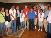 El alcalde recibió a los medallistas de Asprona Bierzo